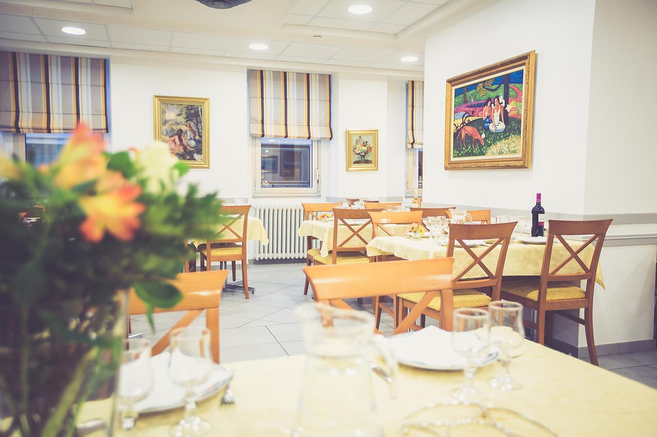 Hotel Notre Dame De France Lourdes Luaran gambar