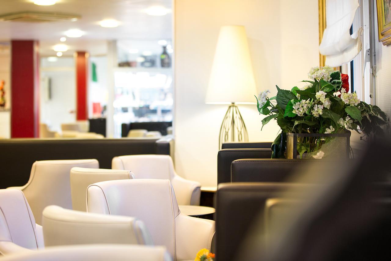 Hotel Notre Dame De France Lourdes Luaran gambar